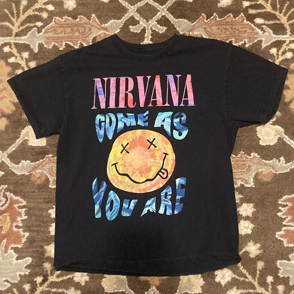 Size L. Black. Nirvana, Come As You Are tee shirt.